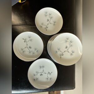 Amcrest Japan Caroline Pine Meito Fine China 6 1/4” Dessert Plates lot of 12